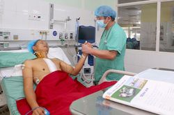 'Trái tim Hà Nội' cứu sống bệnh nhân 31 tuổi ở Huế
