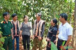 'Trụ cột' của làng Neh-Xo