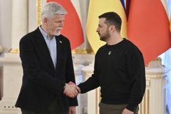 Tổng thống Czech nhận định về sức mạnh của Nga, cam kết thúc đẩy đàm phán Ukraine gia nhập EU