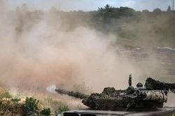 Ukraine lần đầu tiên sở hữu nhiều xe tăng hơn Nga