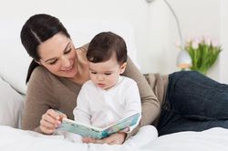 5 cách cha mẹ có thể thực hiện để rèn luyện trí thông minh cho trẻ hiệu quả
