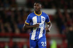 Brighton 'hét' giá bán Moises Caicedo khiến Chelsea, Man Utd chùn bước