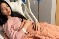 Chu Thanh Huyền tiều tụy livestream trong bệnh viện giữa lúc Quang Hải đang thi đấu
