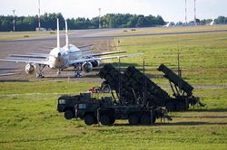NATO biến Vilnius thành 'pháo đài' bảo vệ hơn 40 lãnh đạo họp thượng đỉnh
