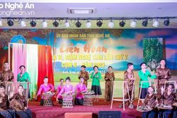 Gần 300 nghệ nhân tham gia Liên hoan Dân ca ví, giặm Nghệ Tĩnh cụm II