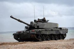 Quân đội Ukraine gặp vấn đề nghiêm trọng với xe tăng Challenger-2
