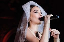 Người hâm mộ tiết lộ quá trình Hồ Ngọc Hà lấy lại giọng hát sau khi sinh con