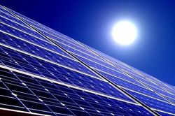 Vấn đề xử lý chất thải khi tấm quang năng mặt trời hết hạn sử dụng ở Việt Nam