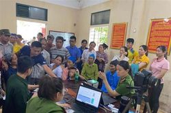 Công an Thanh Hóa quyết tâm hoàn thành kích hoạt tài khoản định danh điện tử