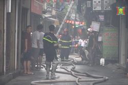Cháy nhà ở ngõ Thổ Quan, 3 người thiệt mạng