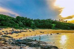 Vẻ đẹp hoang sơ hiếm có ở ngôi làng cổ ngàn năm tuổi nằm sát biển Quảng Ngãi