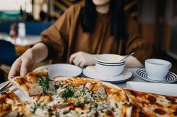 Thực phẩm cần tránh khi bị zona thần kinh