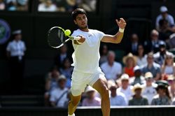 Carlos Alcaraz rèn vũ khí mới để phục thù Djokovic