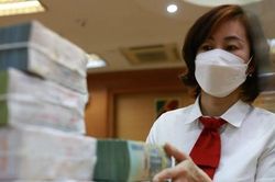 Ngân hàng Nhà nước điều chỉnh chỉ tiêu tăng trưởng tín dụng 14%
