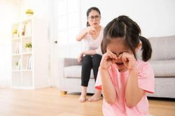 5 kiểu giáo dục sai lầm khiến trẻ học kém đột ngột, cha mẹ mắc phải thì sửa ngay