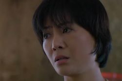 'Cuộc đời vẫn đẹp sao' tập 44: Luyến (Thanh Hương) bị đòi nợ