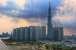 Kiều hối về TP.HCM tăng, 6 tháng ước đạt 4,4 tỷ USD