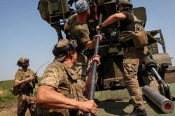 Tổng thống Zelensky: Quân đội Ukraine đang tiến quân trên tiền tuyến miền Nam và 'nắm thế chủ động'