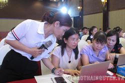 Nhà trường không vận động mua xuất bản phẩm ngoài danh mục sách giáo khoa được phê duyệt