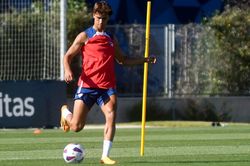 Tương lai mơ hồ của Joao Felix