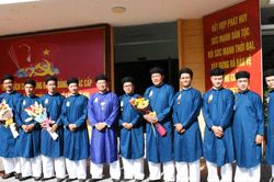 Phát triển thương hiệu 'Huế - Kinh đô áo dài' (kỳ 2 & hết): Từ bài toán nghệ nhân đến 'bộ nhận diện' áo ngũ thân truyền thống