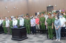Các doanh nghiệp vụ 'chuyến bay giải cứu' đưa hối lộ như thế nào?