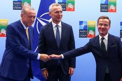 Toan tính của Thổ Nhĩ Kỳ khi để Thụy Điển gia nhập NATO