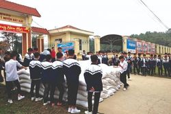 Phấn đấu hoàn thành kế hoạch mua - bán, nhập - xuất hàng hóa dự trữ