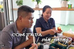 Cơm trưa văn phòng | Nhịp sống Hà Nội | 12/07/2023