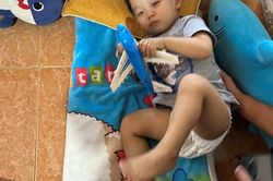 Bé trai 2 tuổi bị bỏ rơi trước cổng Tuệ tĩnh đường An Lạc