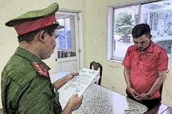 Nhân viên bán dầu nhớt 'bỏ túi' tiền tỷ của công ty