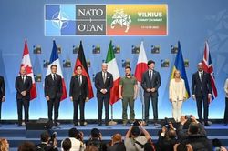 Các nước G7 ký tuyên bố đảm bảo an ninh lâu dài cho Ukraine