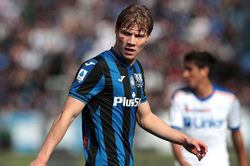 PSG quyết phá đám Man Utd trong vụ Rasmus Hojlund