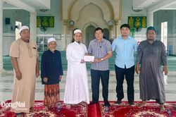 Giúp dân bằng việc làm thiết thực