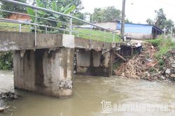 Nỗi lo sập cầu Đồng Chung