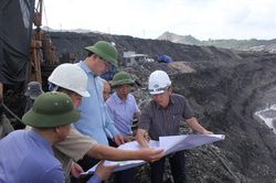 TKV: Tập trung đẩy mạnh sản xuất, không để thiếu than cho nhiệt điện