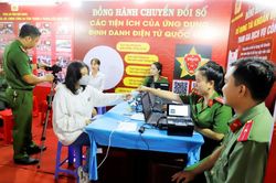 Mở 'Gian hàng chuyển đổi số' tại hội chợ