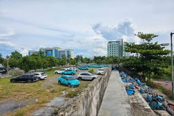 Nhếch nhác khu 'đất vàng' bỏ hoang giữa lòng TP Huế, con nghiện kéo đến tiêm chích