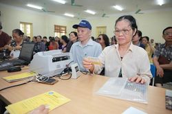 Bộ LĐ-TB&XH hướng dẫn thực hiện việc chi trả lương hưu, trợ cấp mới
