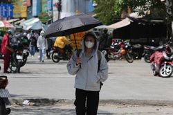 Thời tiết hôm nay 13/7: Nắng nóng gay gắt vẫn tiếp diễn ở Bắc - Trung Bộ