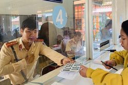 Hướng dẫn thủ tục đăng ký sang tên xe từ ngày 15/8
