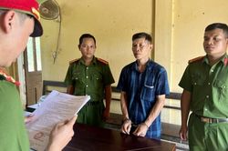 Thừa Thiên Huế: Bắt 2 đối tượng khai thác vàng trái phép