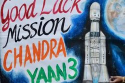 Ấn Độ phóng tàu vũ trụ Chandrayaan-3 lên mặt trăng
