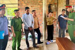 2 đối tượng thỏa thuận khai thác vàng trái phép tại Nam Đông bị bắt