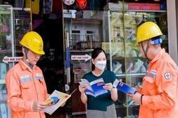Hộ sinh hoạt 'dùng càng nhiều, giá điện càng đắt' là phù hợp xu thế thế giới