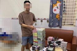 Bắt 'đầu nậu' mua bán thuốc lá điện tử và bóng cười quy mô lớn