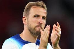 Sếp Bayern gặp trực tiếp Levy để xử lý vụ Kane