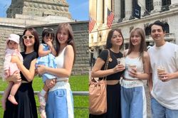 Phạm Quỳnh Anh gặp gỡ Đông Nhi ở Mỹ, visual 'thế lực nhí' gây bão