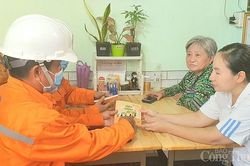 Bản tin tiết kiệm điện ngày 15/7: Những cách làm hay giúp người dân tiết kiệm điện