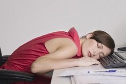 6 thói quen khiến da nhăn nheo, chảy xệ